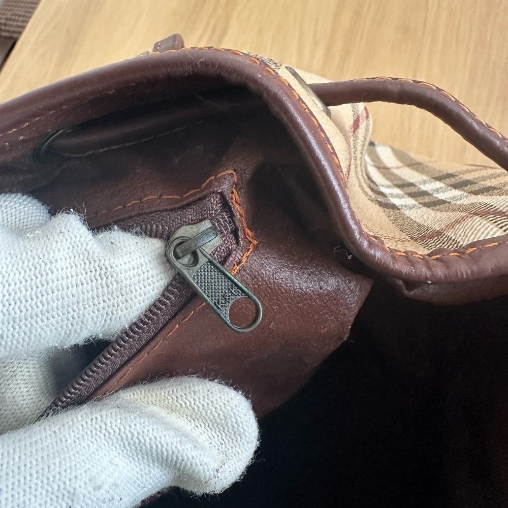 Burberrys Backpack with dustbag - Picture 14 of 16